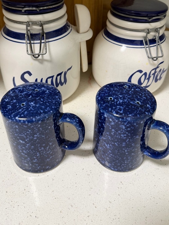 Other - vintage Otagiri Japan salt and pepper shakers blue speckled glaze Cottagecore
